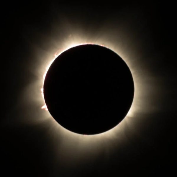 Eclipse solar total no dia 8 de abril de 2024: tudo que você precisa saber