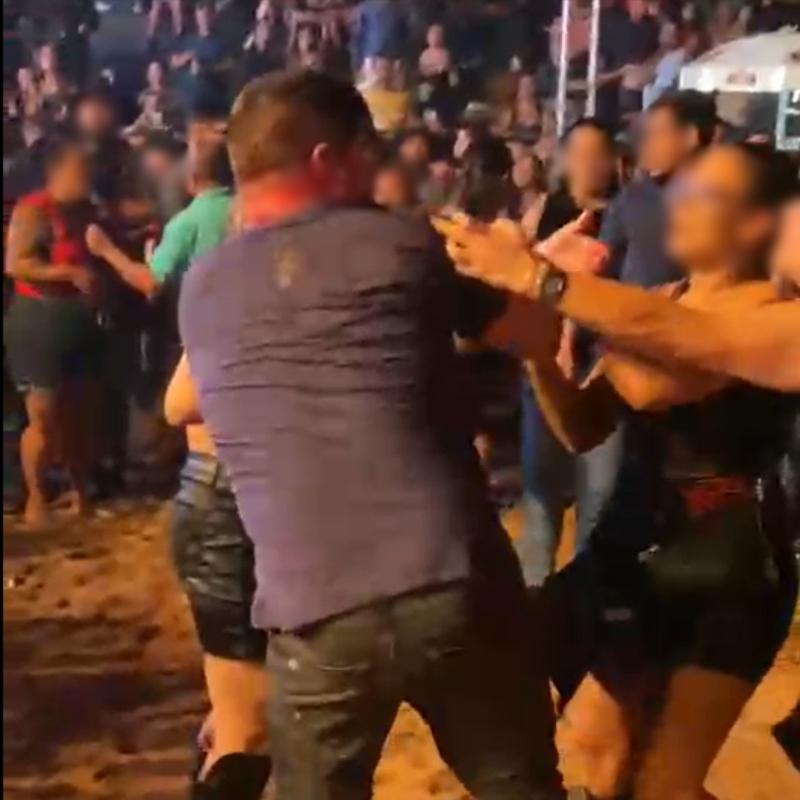  Indivíduos foram esfaqueados durante show em festa no interior do Paraná 