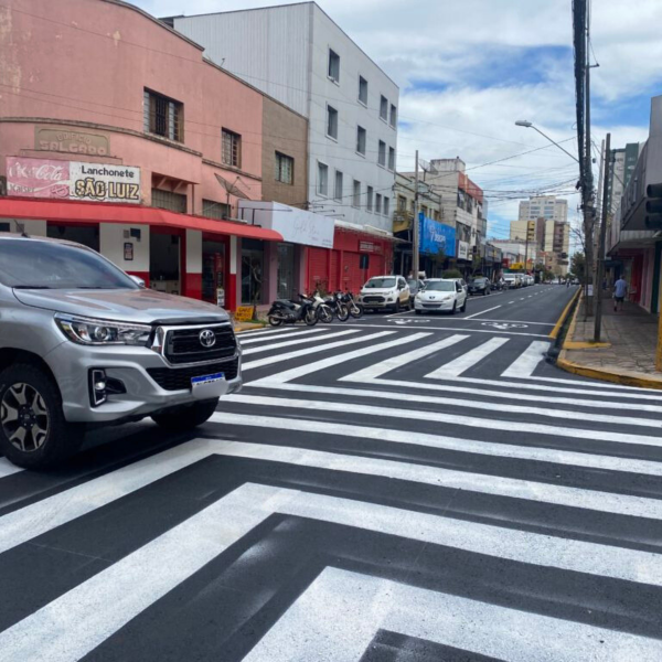 Cetran-PR diz que Apucarana terá que readequar faixas de pedestres