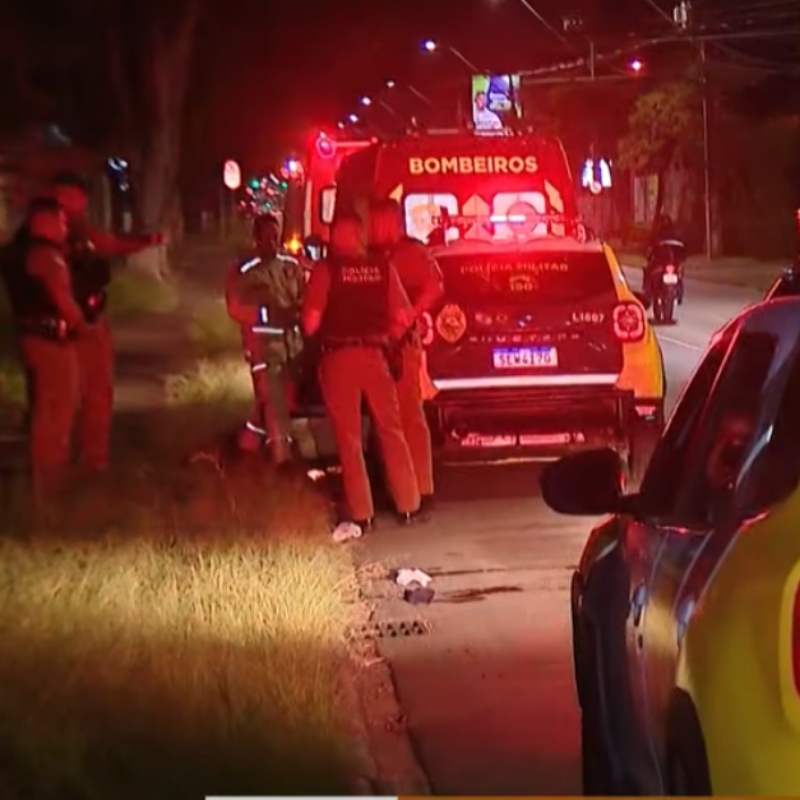  Homem foi encontrado baleado em via pública do bairro Boqueirão, em Curitiba 