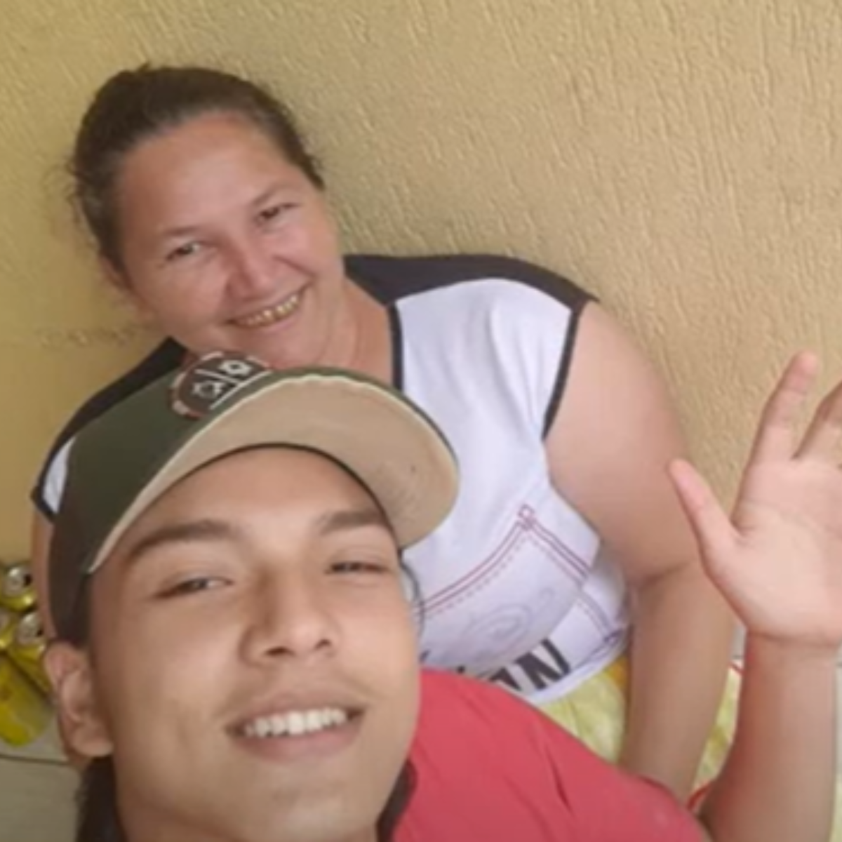  Mãe e filho ciganos são mortos lado a lado e abalam comunidade 