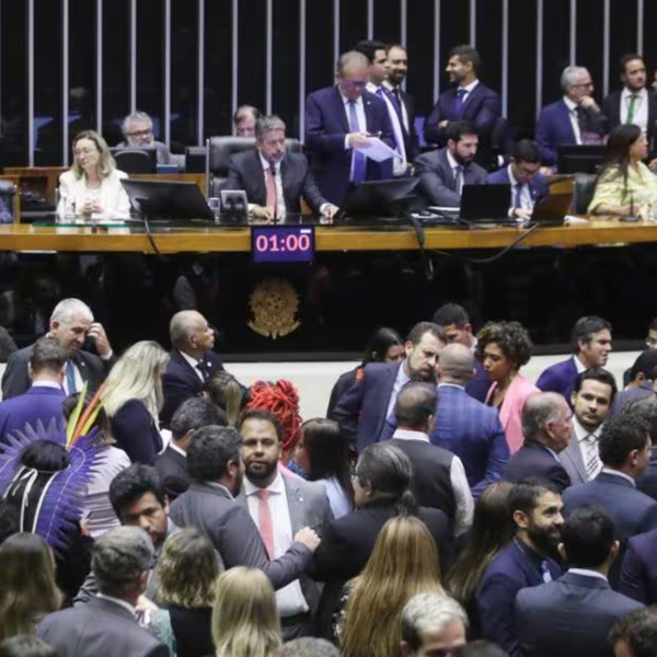 Chiquinho Brazão: veja como os deputados do Paraná votaram
