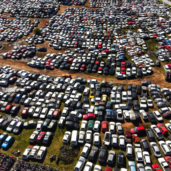  Leilão do Detran-PR leiloa 105 veículos a partir de R$ 1 mil em Cascavel 