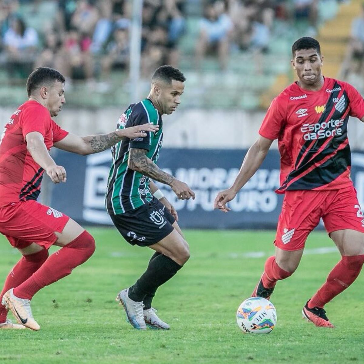  Serginho em Maringá FC x Athletico 