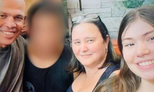 ‘Dia mais triste da minha vida’: diz mãe de jovem que morreu em acidente na Linha Verde