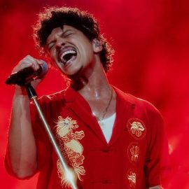 Bruno Mars não esconde seu carinho pelos fãs brasileiros