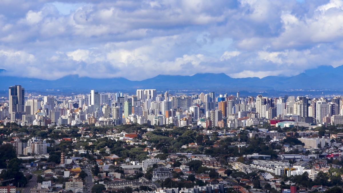 Alerta Vermelho: onda de calor atinge o Paraná neste fim de semana; veja previsão