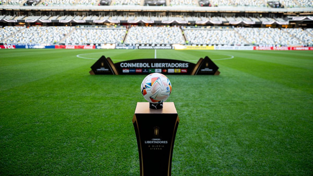 Bola da Libertadores classificados para oitavas de final