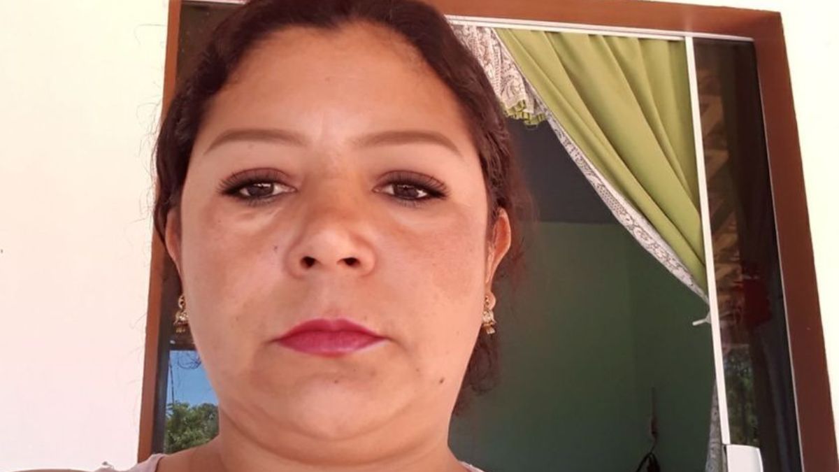 Mulher é morta com tiros na cabeça na rua de casa no Litoral do Paraná