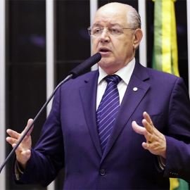 Luiz Carlos Hauly diz ter projetos para reformar folha de pagamentos