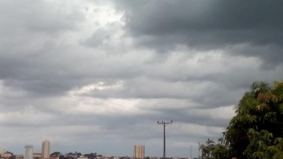 Tempestades e chuvas intensas atingem o Paraná neste fim de semana 