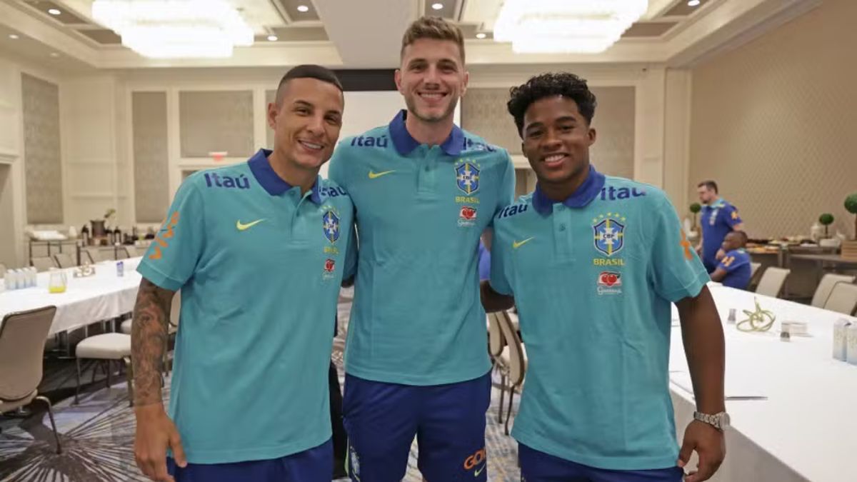 Bento, do Athletico, se apresenta à seleção brasileira em Orlando