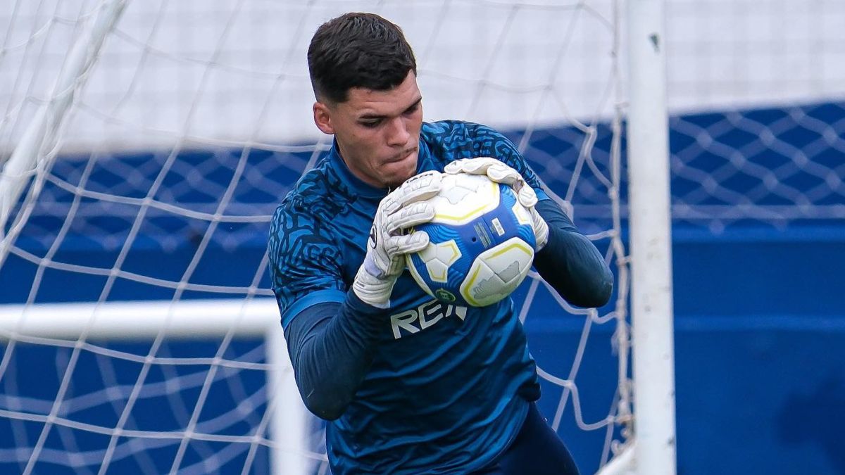 Goleiro Pedro Morisco no Coritiba