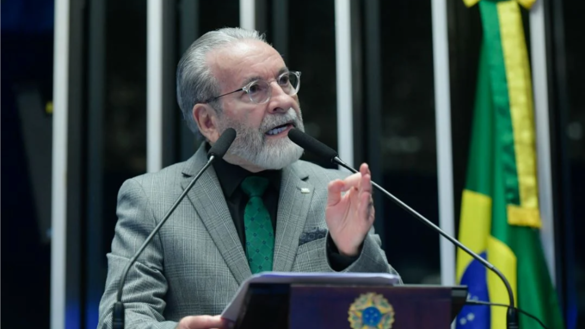 presidente do CFM defende parto prematuro no lugar do aborto