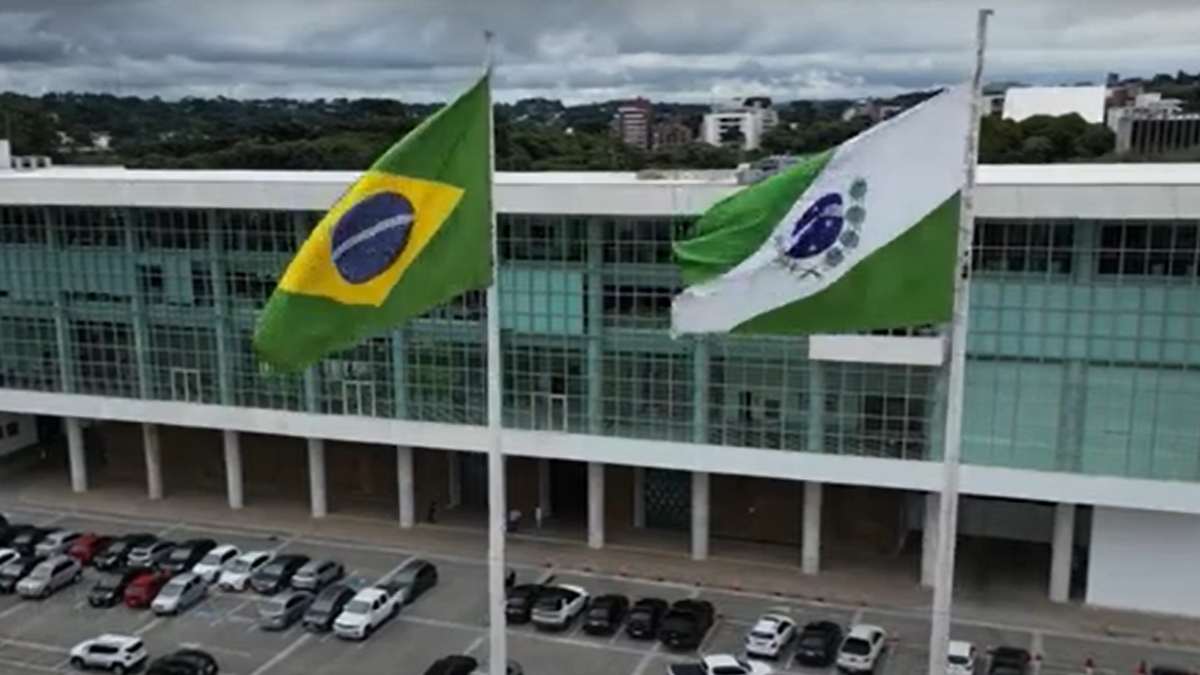Sigilo de documentos serão revistos por Governo do Paraná