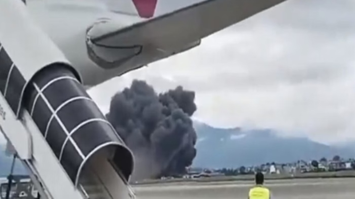 Avião cai após decolar, explode e deixa 18 mortos no Nepal; veja o vídeo