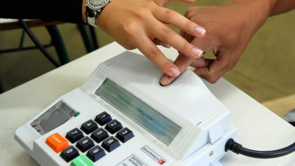 Eleições 2024: Quem não fez o cadastro de biometria pode votar? Entenda