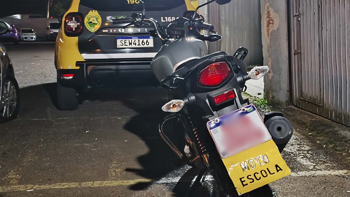 Instrutor vende moto da autoescola e acaba preso após chefe descobrir, no PR