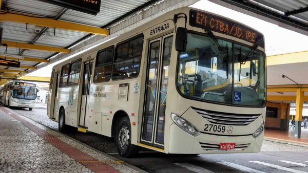 Linhas de ônibus serão reforçadas para o vestibular da UTFPR