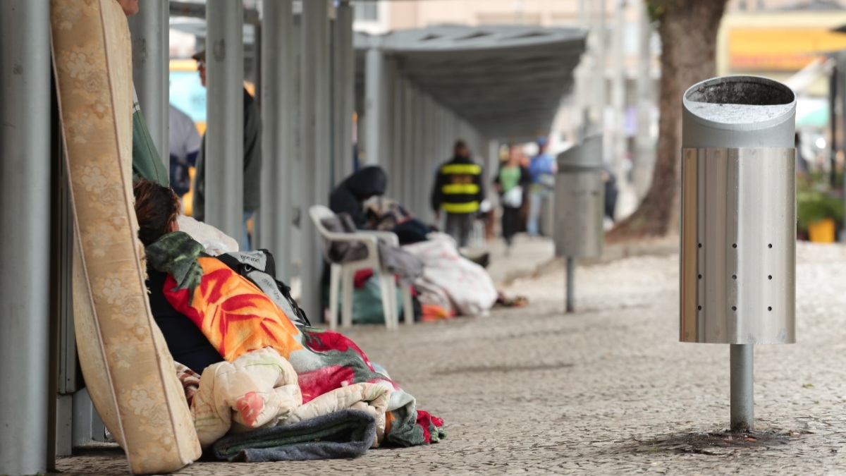 Número de moradores em situação de rua atinge marca de 300 mil 