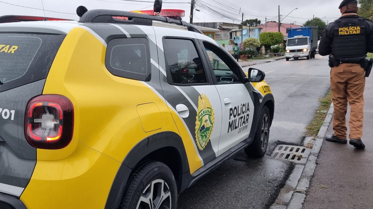 Homem morto foi encontrado por moradores próximos a BR-277, no bairro Cajuru