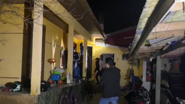 O Balanço Geral desta terça-feira (3) traz os detalhes do julgamento de Everton Vargas, acusado pela morte da youtuber Isabelly Cristine Domingos dos Santos, em Pontal do Paraná, no Litoral do Paraná. A vítima foi assassinada a tiros após uma discussão de trânsito em fevereiro de 2018.