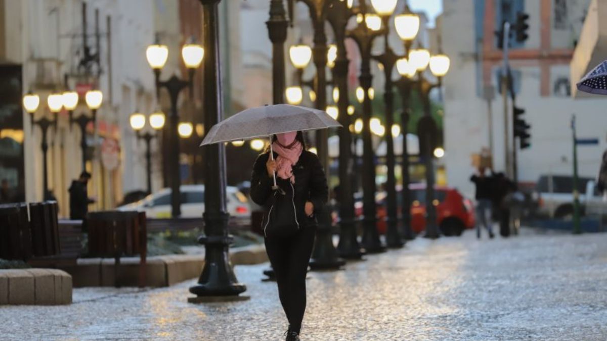 Previsão do tempo para Curitiba amanhã (10/07/2024), segundo o Climatempo