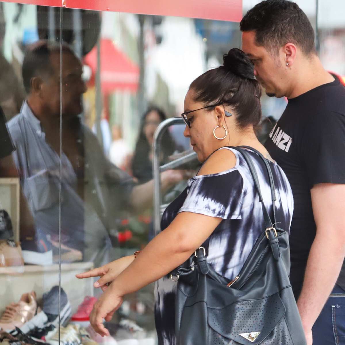 Projeto de lei tende a beneficiar consumidores e empresários