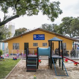 O terceiro episódio da série "A Cidade que Queremos", exibida no Balanço Geral Curitiba, fala de uma das prioridades familiares, a educação.