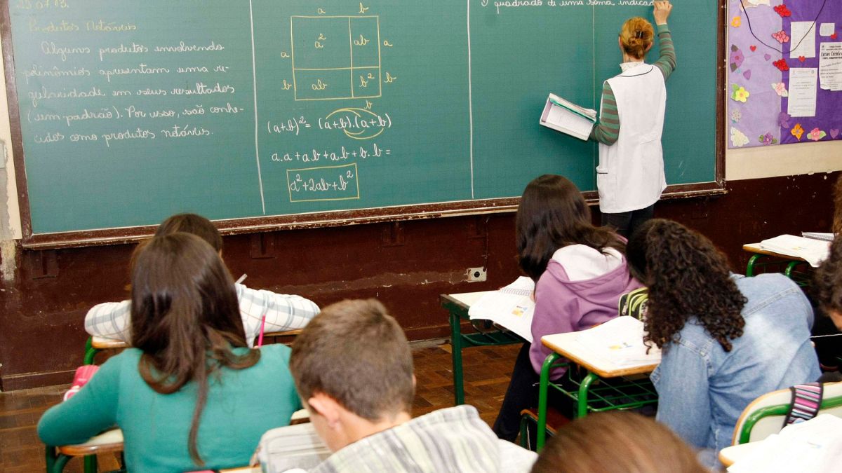 Volta às aulas: confira as datas de retorno das escolas do Paraná