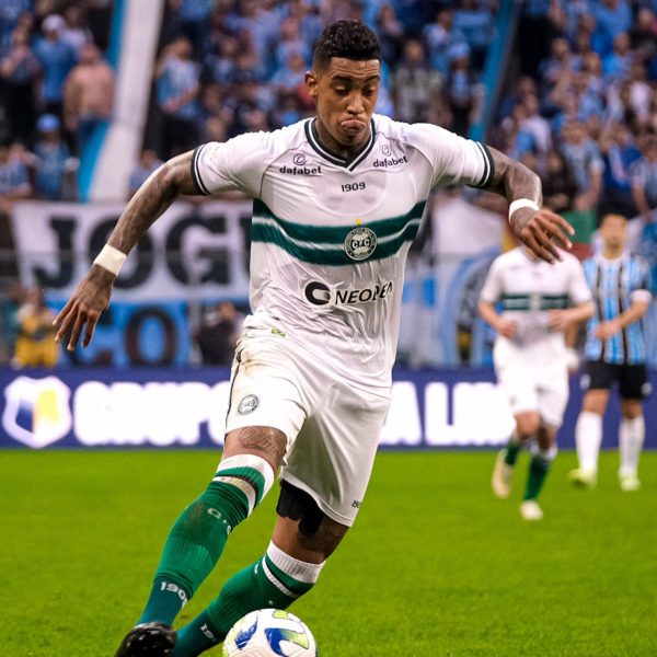 Técnico do Coritiba, Jorginho dá entrevista coletiva