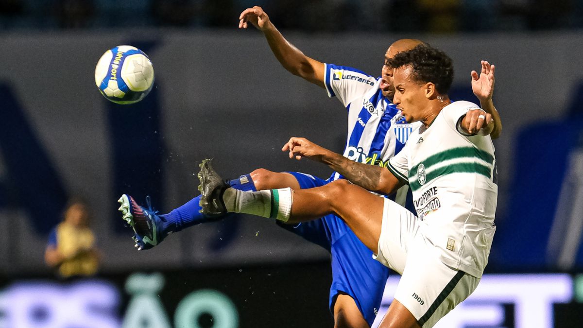 Coritiba x Avaí será nesta terça (27), às 21h30 Escalações Série B