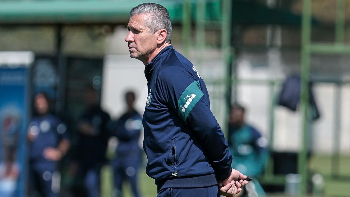 Jorginho pode montar a escalação ideal em Coritiba x Novorizontino