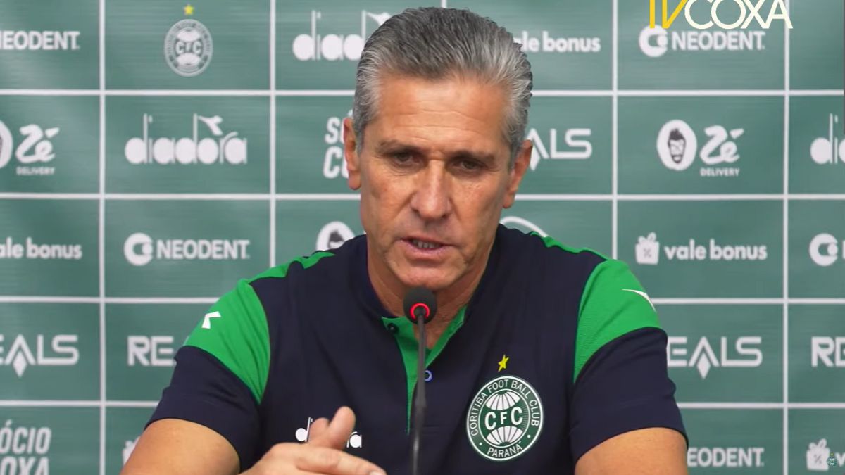 Técnico do Coritiba, Jorginho, reestreia com derrota