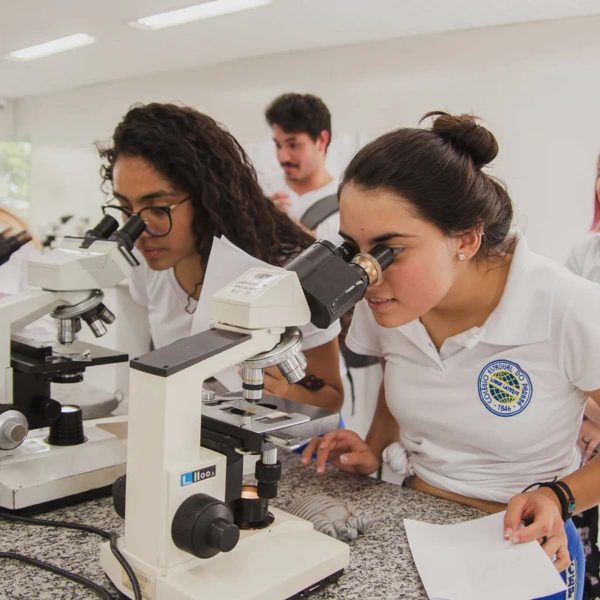 Evento é gratuito e oferece oportunidades com até 40% de desconto em bolsas de estudo em Londres