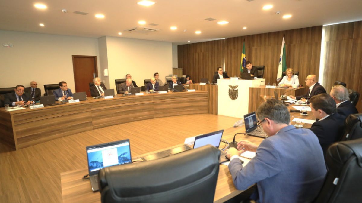 Desestatização da Ferroeste é debatida na Assembleia Legislativa: "Longa jornada"