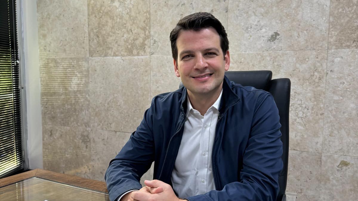 Eduardo Pimentel é candidato à prefeitura de Curitiba 