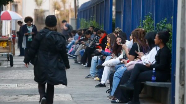 Candidatos de concurso recebem alerta