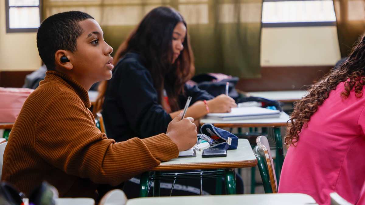 Estudantes do Paraná lideram aprendizagem de português