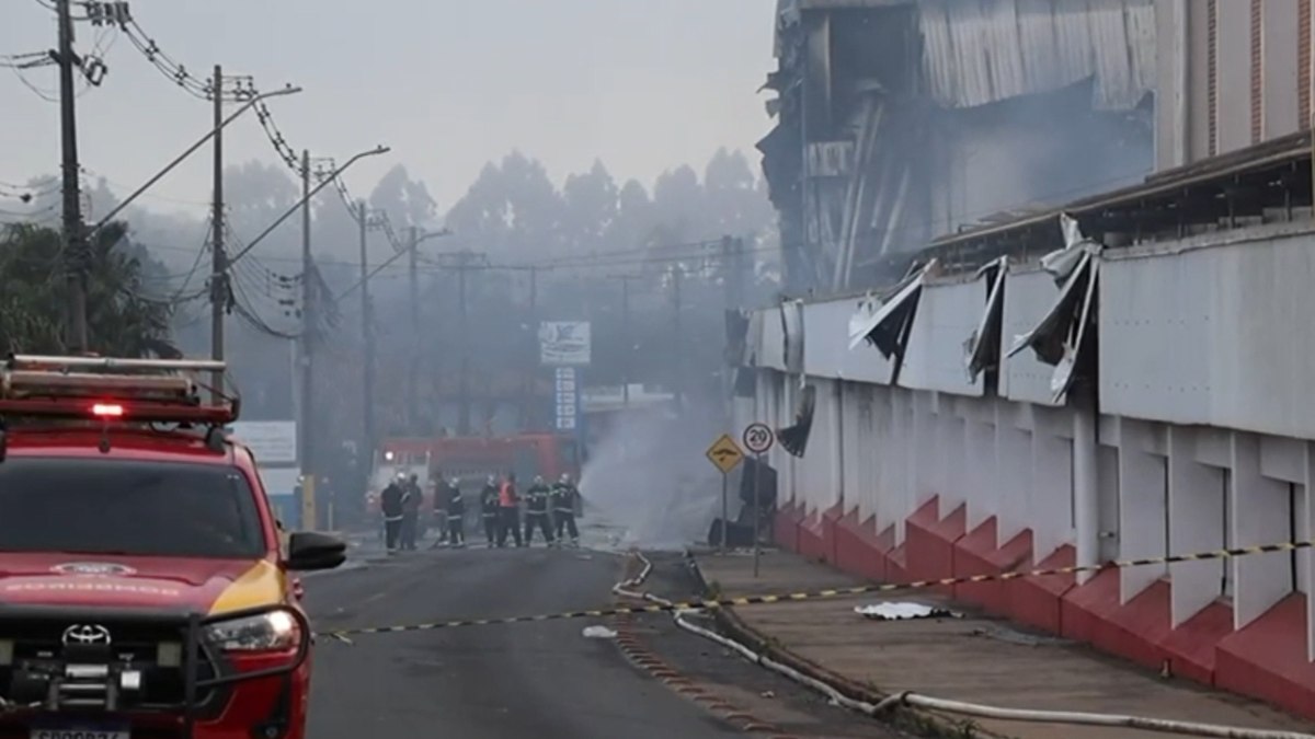 Incêndio em frigorífico causa transtornos em Carambeí 