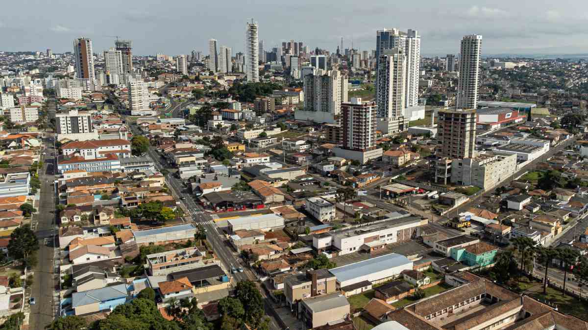 Os apartartamentos eram apartamentos no Residencial Jardim das Araucárias