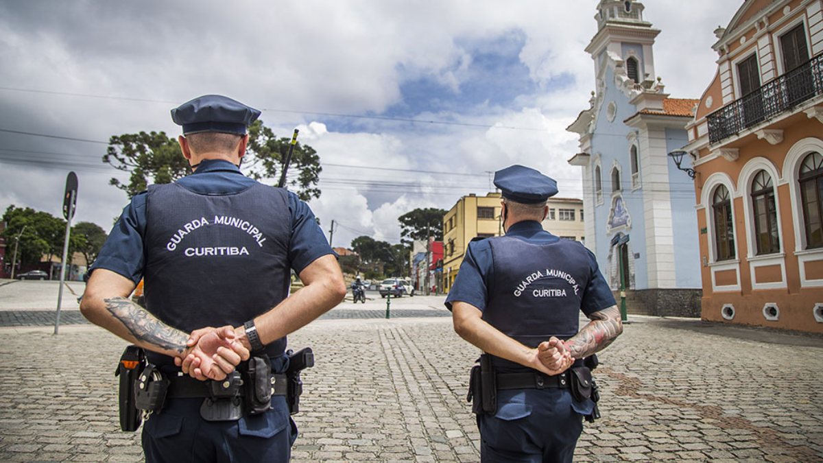 Planos para Guarda Municipal fazem parte de propostas de candidatos à Prefeitura de Curitiba 