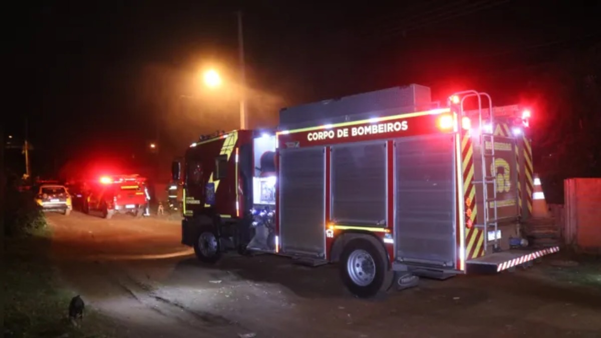 Homem é suspeito de incendiar a casa enquanto a esposa dormia no Paraná