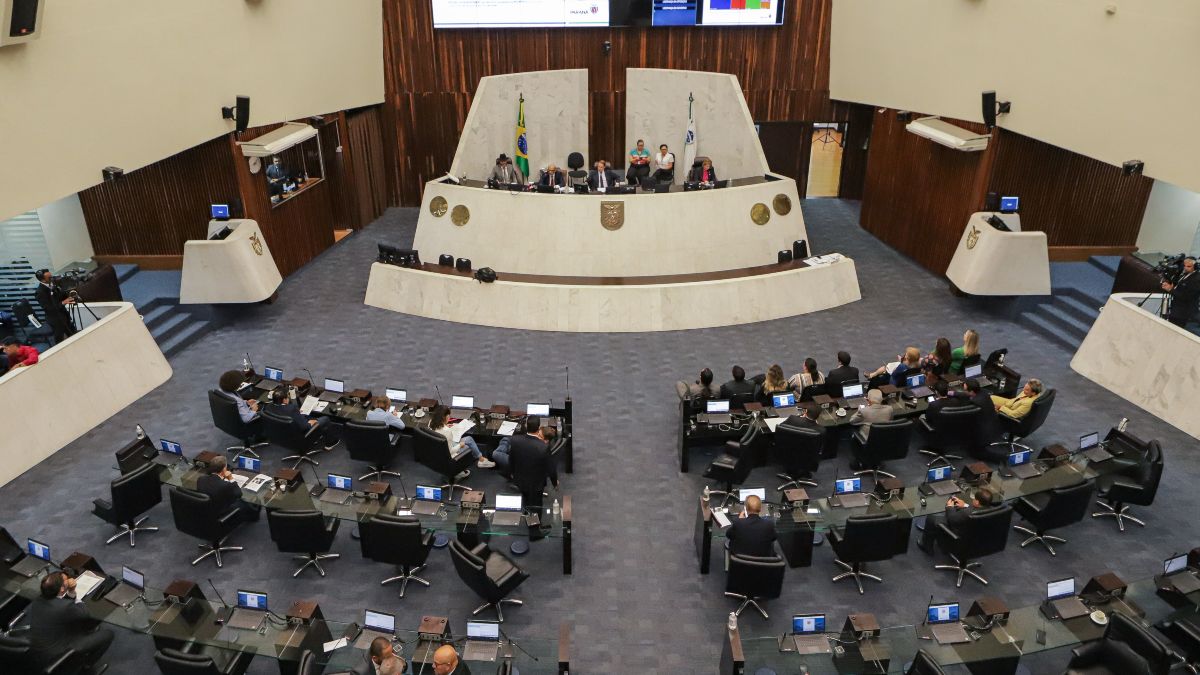 Alep pode perder 11 deputados para prefeituras em 2024; confira nomes