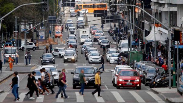 O leilão virtual de carros será no fim do próximo mês