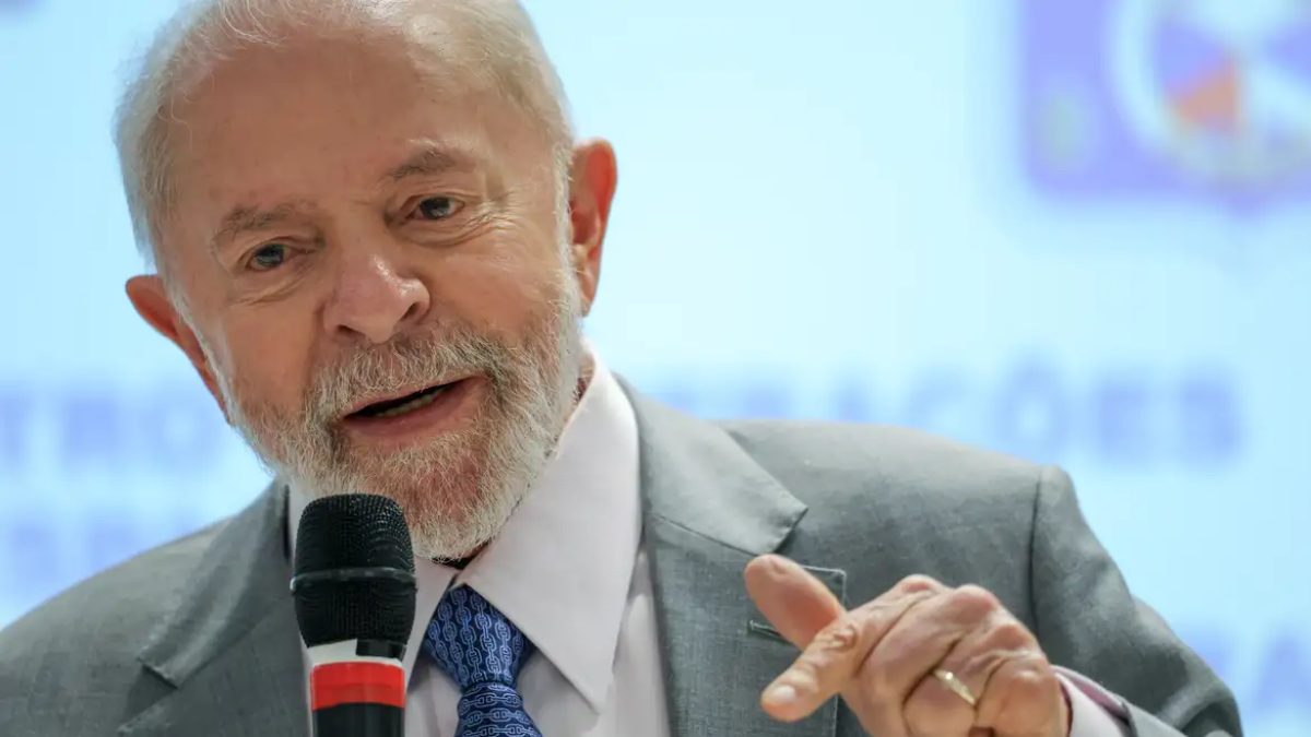 Lula defendeu Moraes em polêmica com Elon Musk; veja no RIC Notícias Opinião 