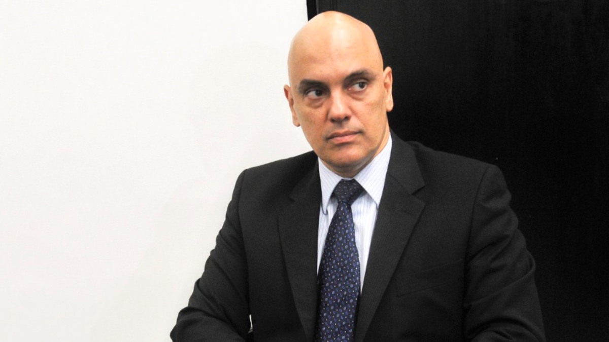 Moraes estabelece multa diária de R$ 50 para quem tentar acessar X por rede privada