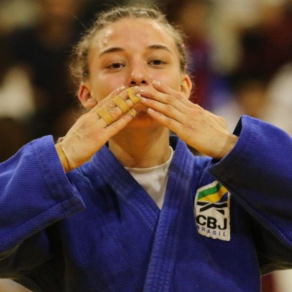 Nicolly Carneiro, judoca brasileira.