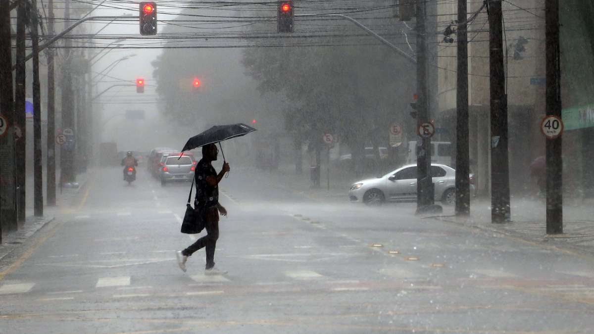 Paraná tem chuvas acima da média em julho; Palmas foi a cidade que mais choveu