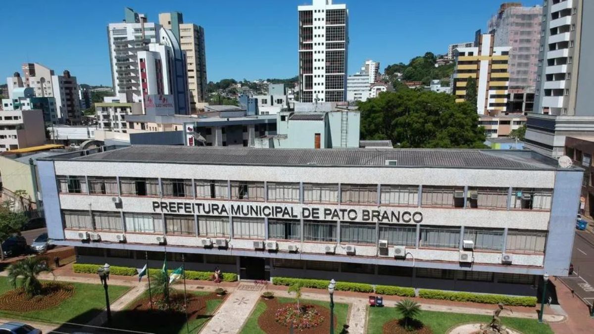 Ex-prefeito de Pato Branco é condenado por improbidade administrativa